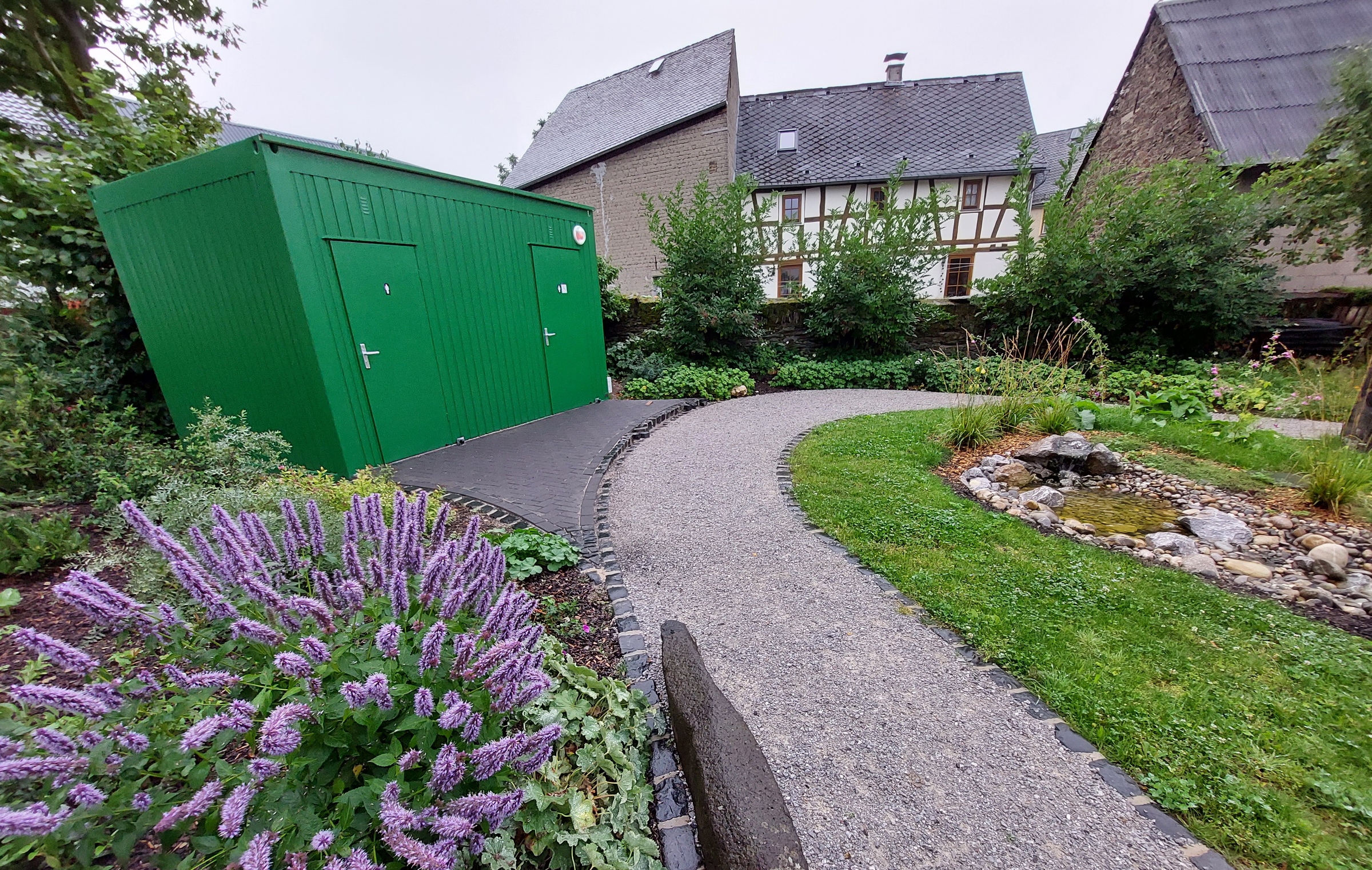 BornichPG290821Toiletten becrima 