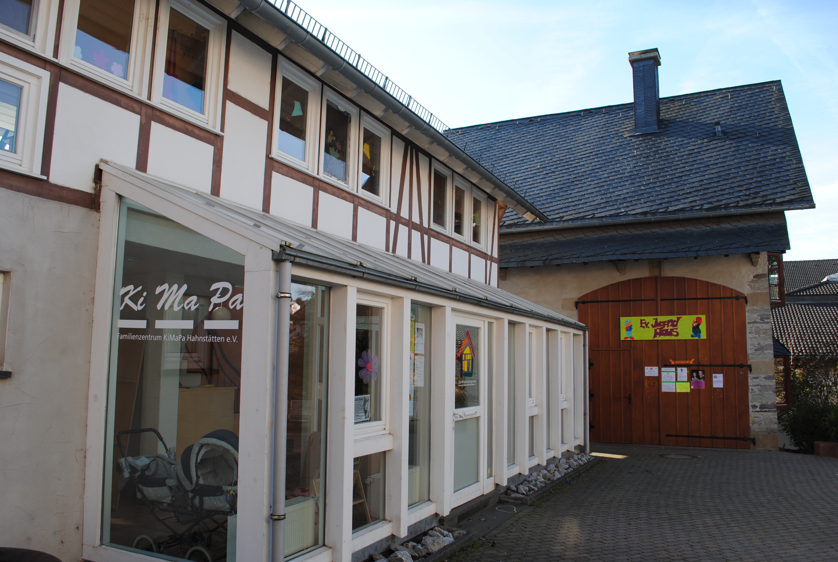 Jugendhaus Hahnstaetten11 2011 becrima 