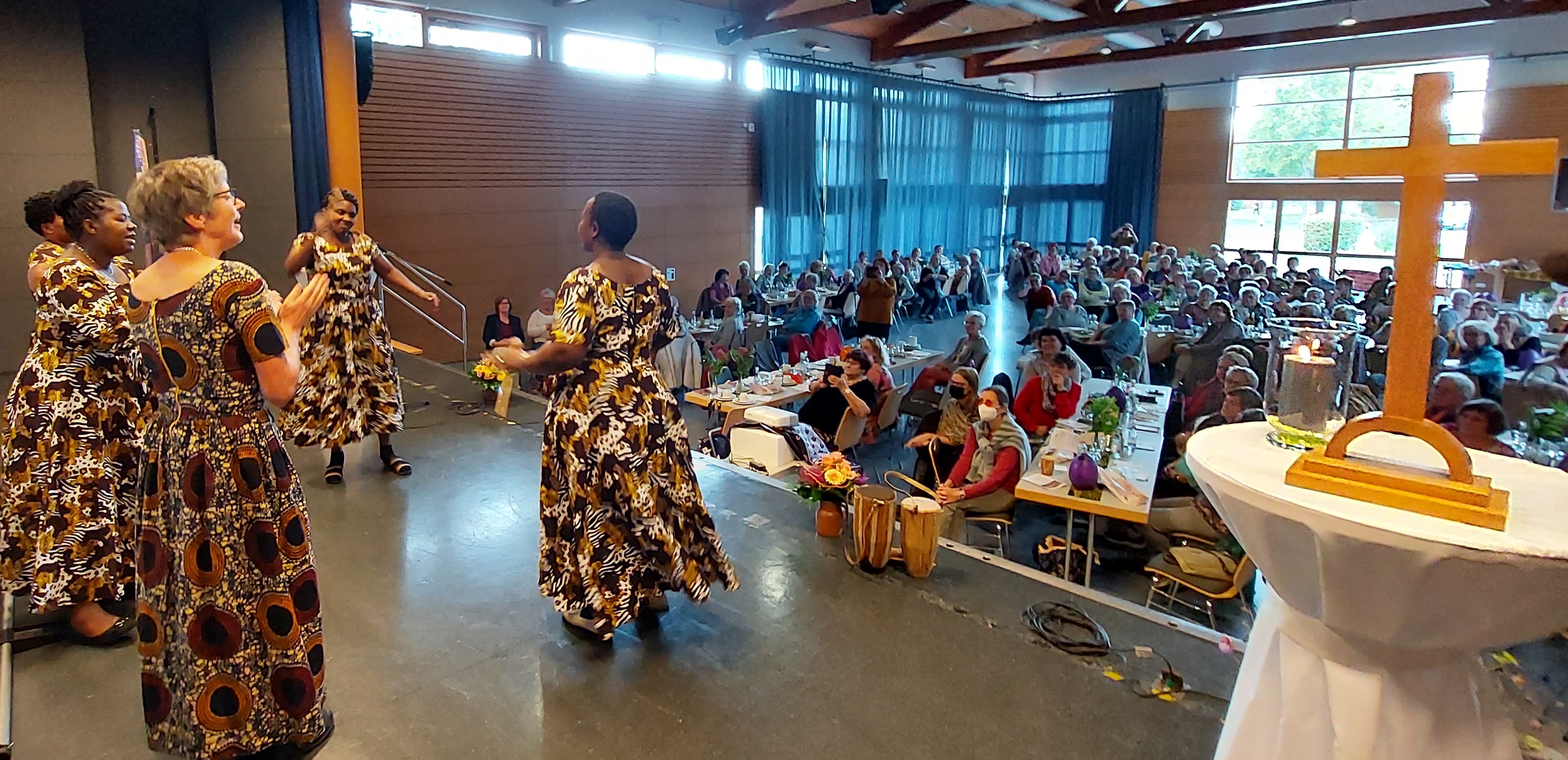 DFT210922AndachtTanz becrima