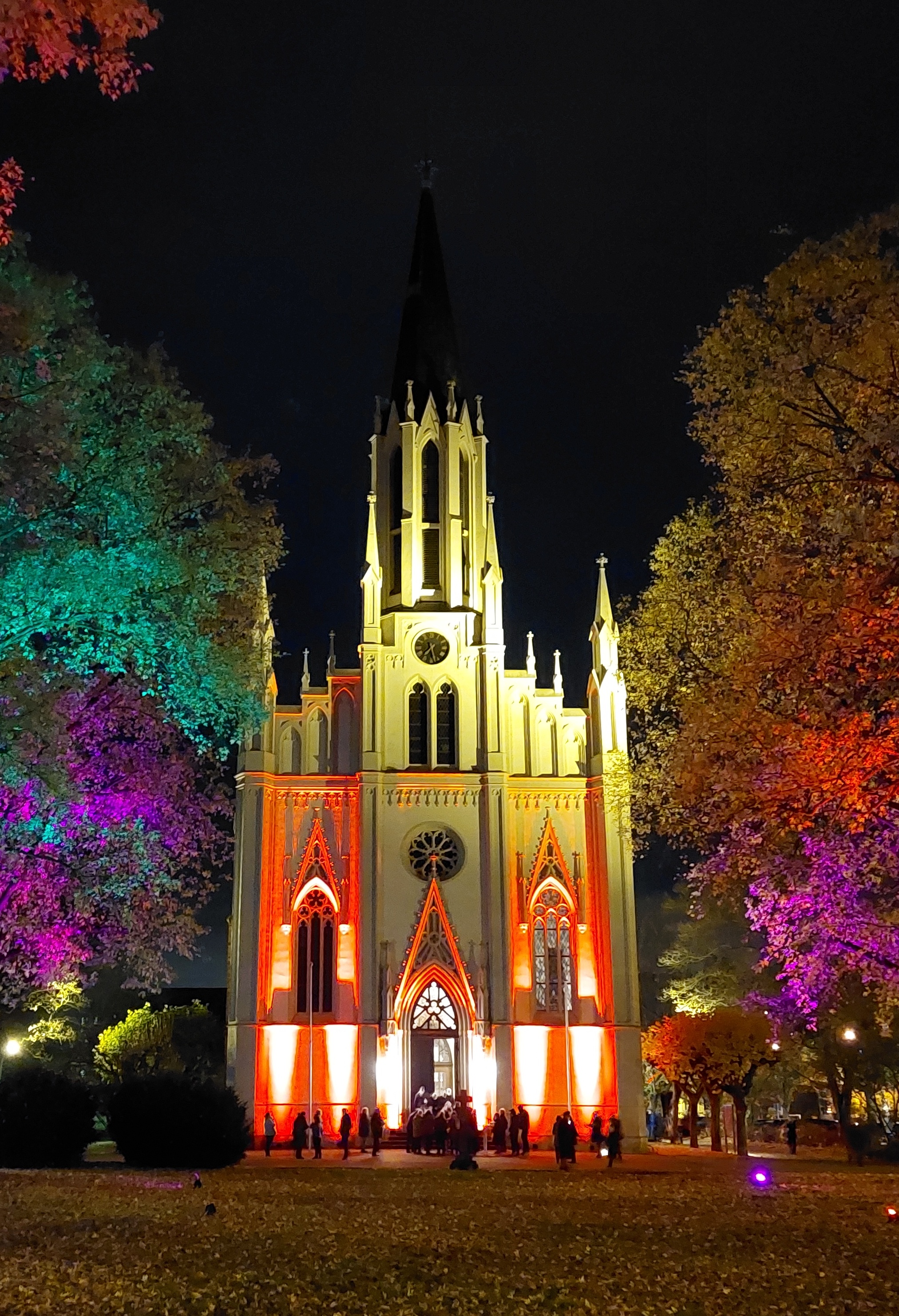 FG2021 aussenHoch becrima 