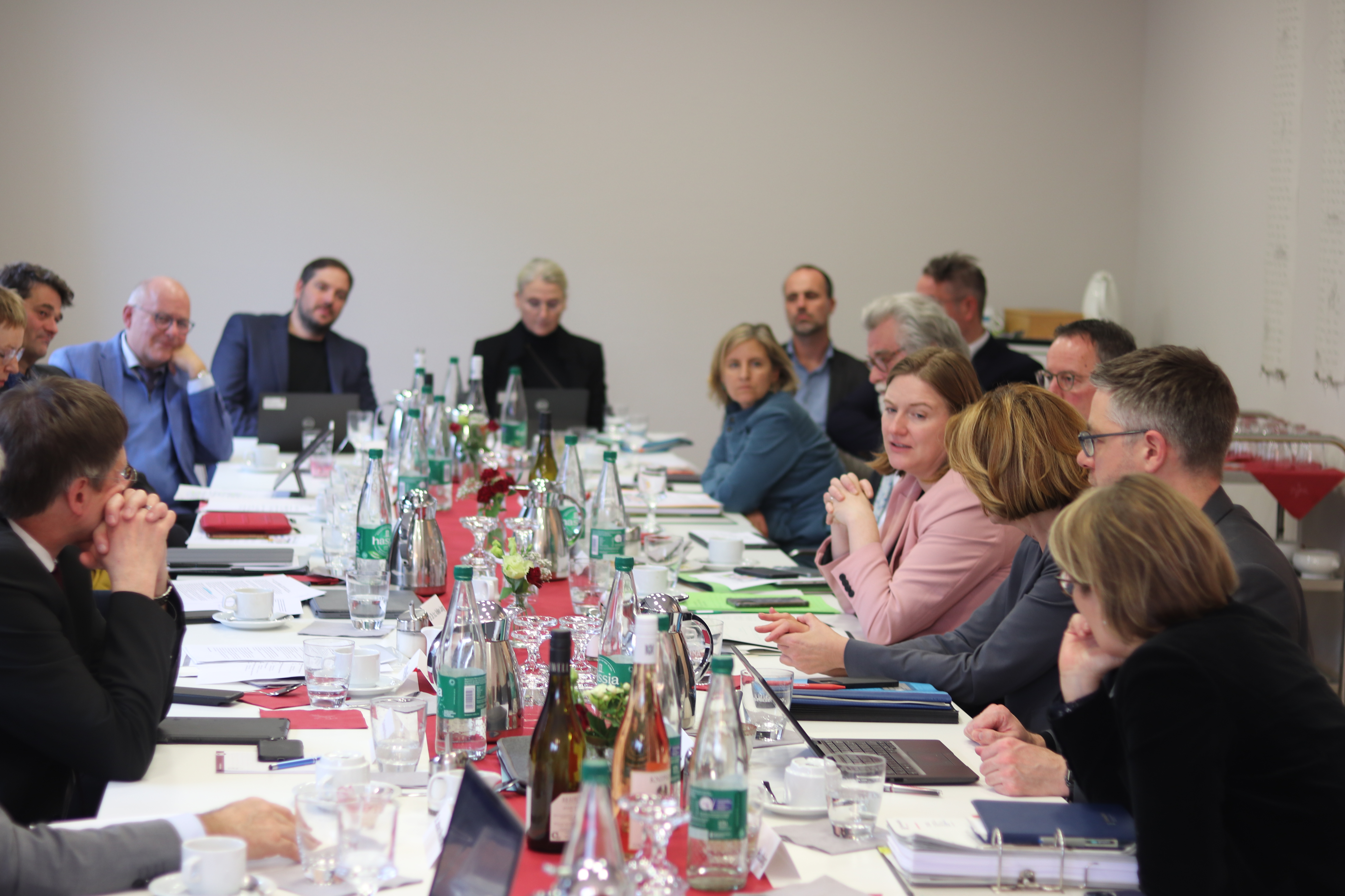 Spitzengespraech 11 2023Alle Foto StaatskanzleiRLP