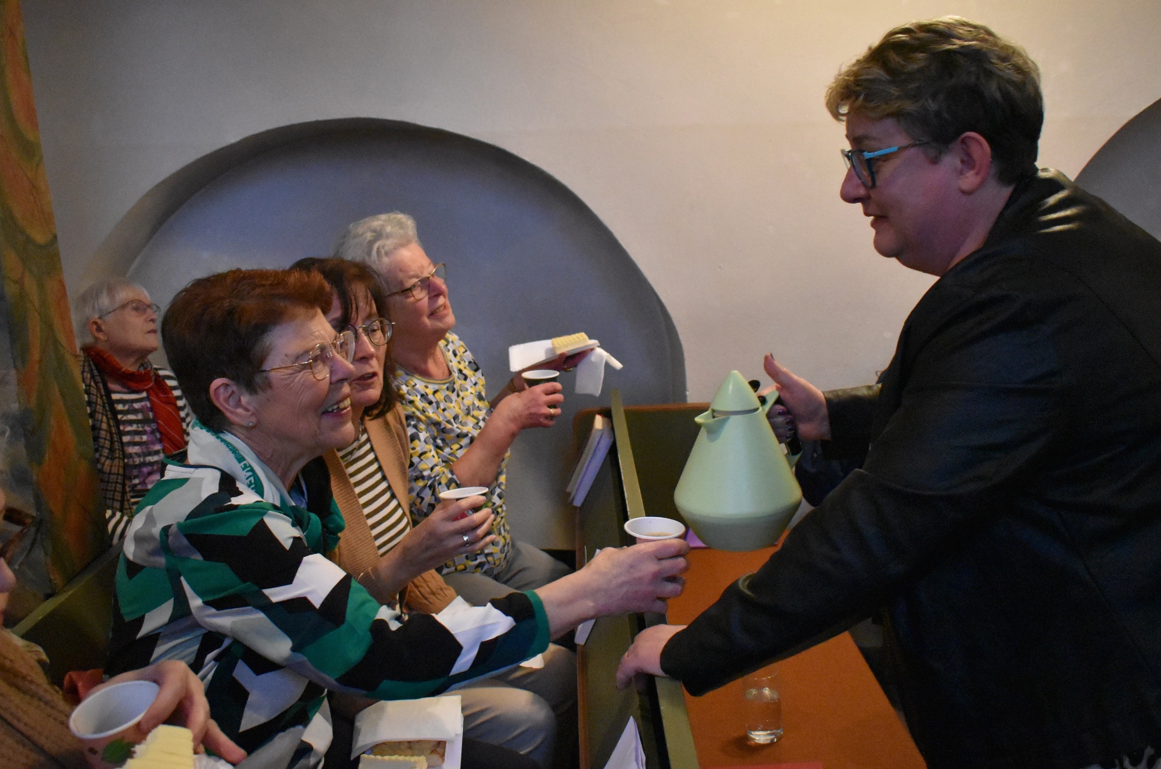 FFRG040224 0KaffeeKuchen3 becrima