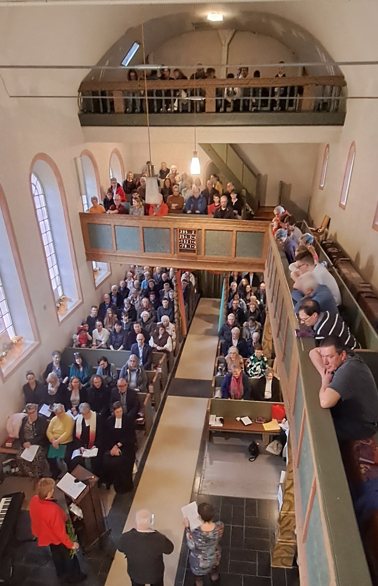 FFRG040224 0VolleKircheVO1 becrima 