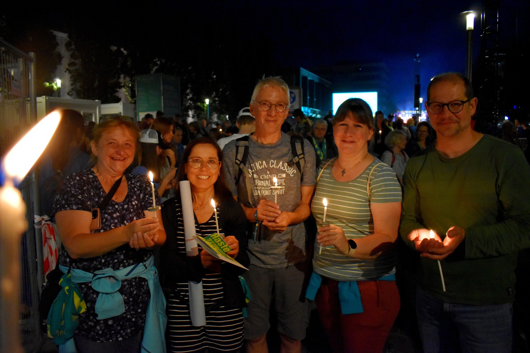0 KT0706AdBAbendsegenLeut aus Dekanat becrima