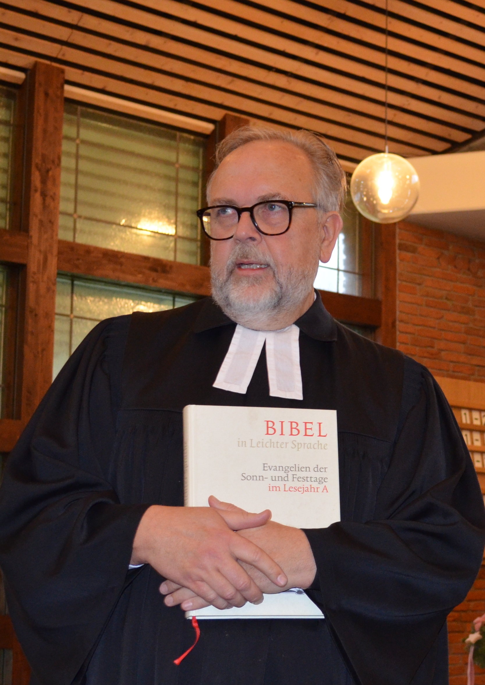 AbschiedSchmidt1224BibelLeichteSprache kretschmann