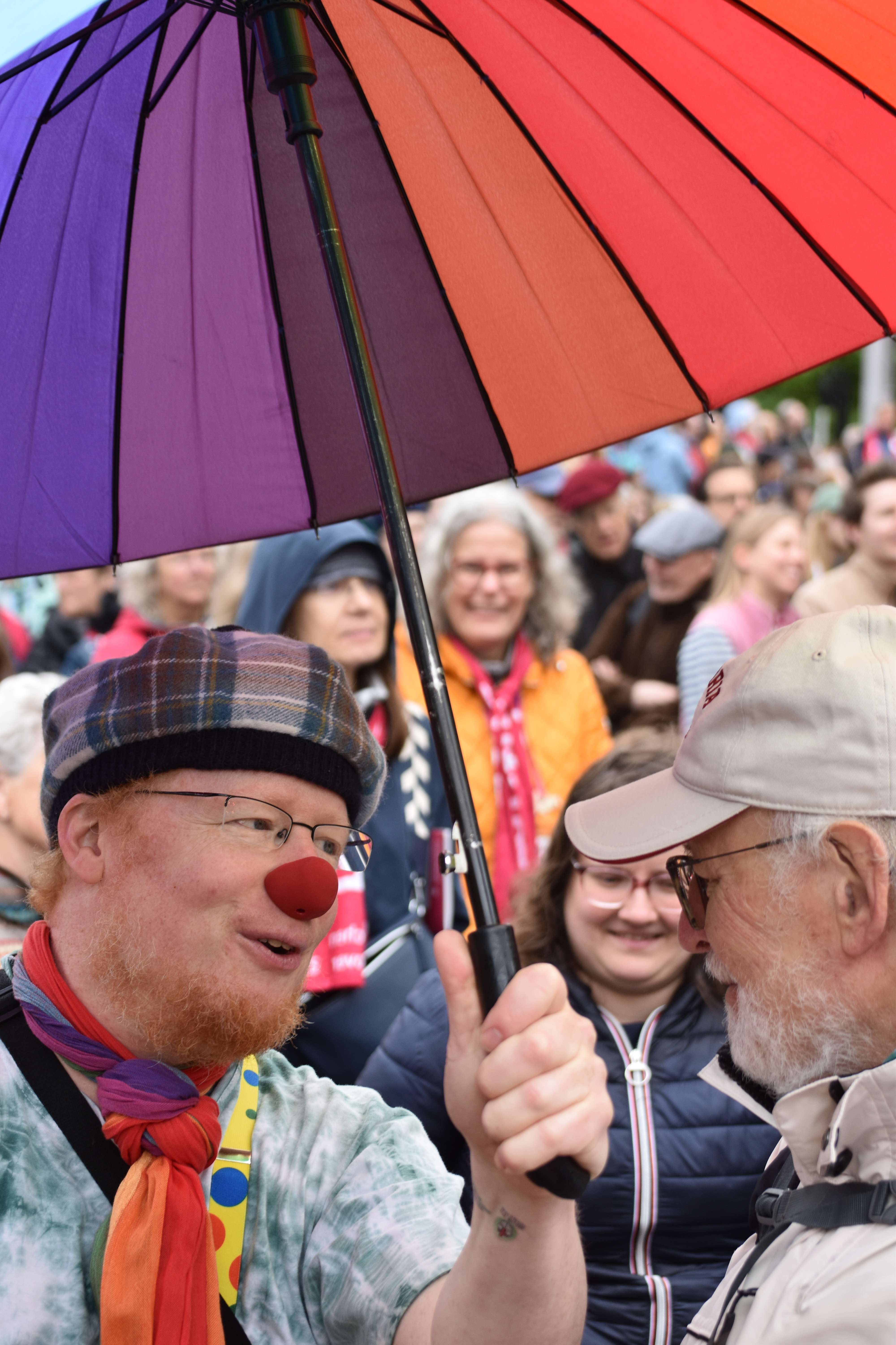 DEKT 040525 Abschluss ClownHoch becrima 