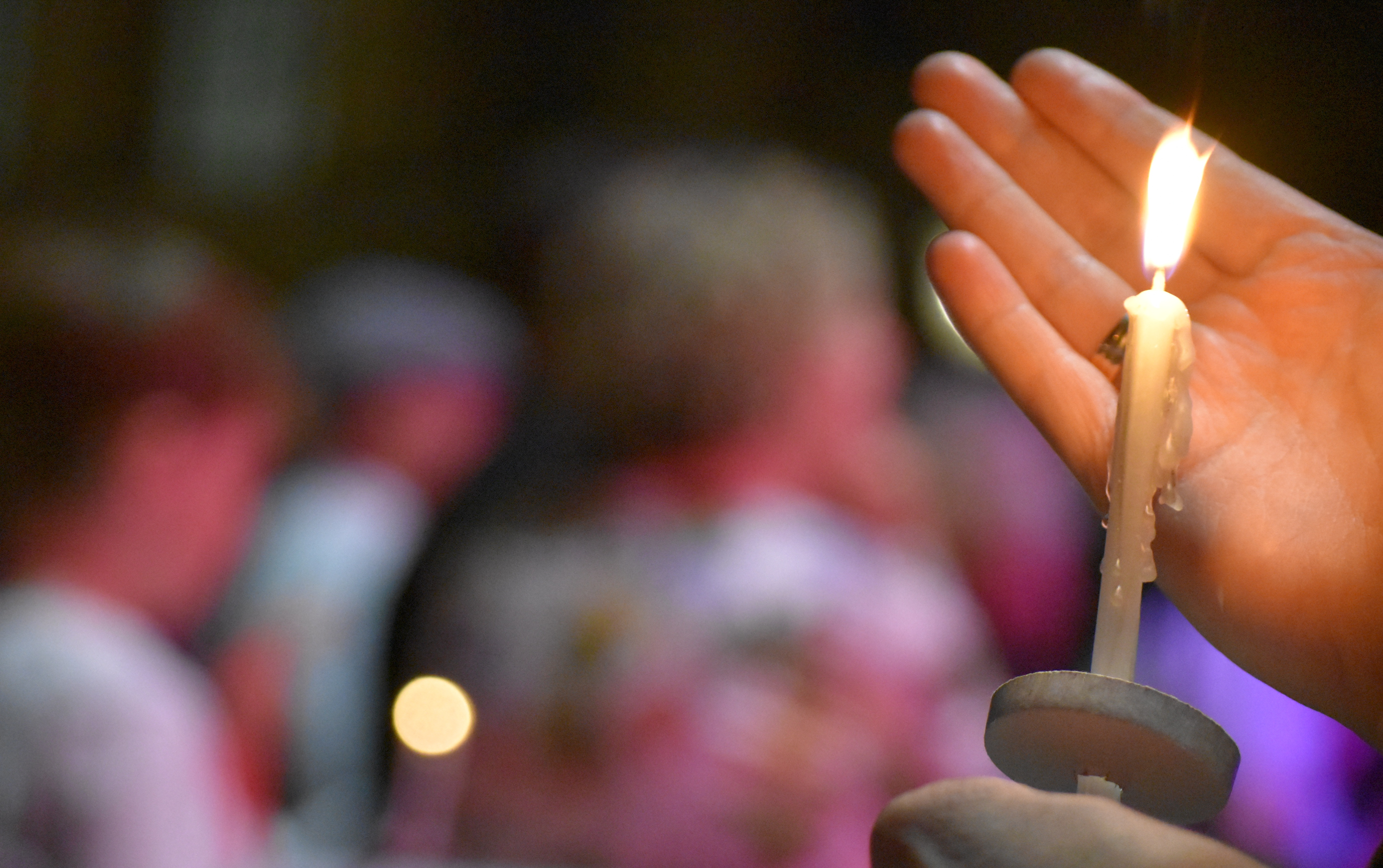 DEKT 300425 AbendsegenKerzeQuer0 becrima 