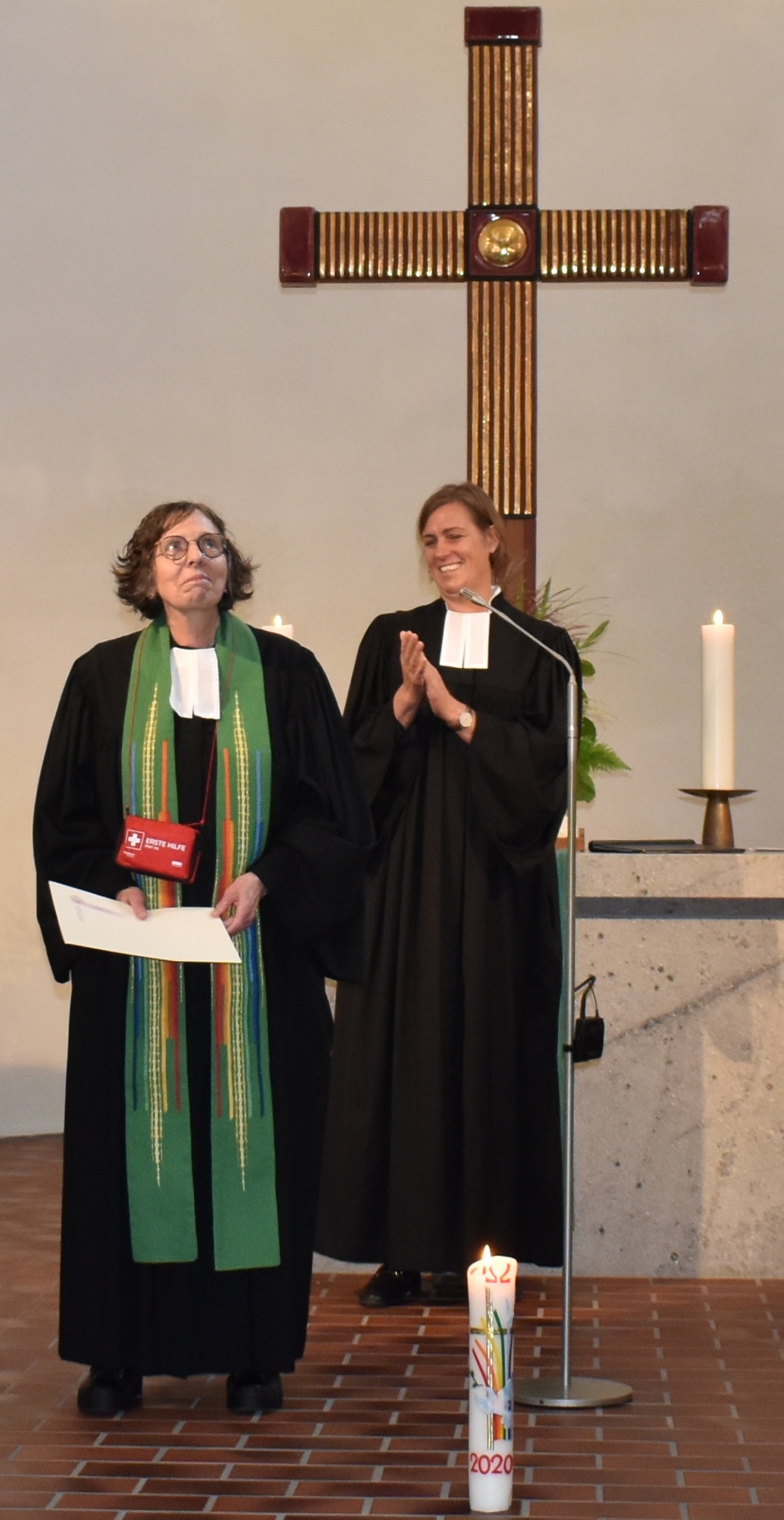 AbAmeele070925 Applaus Schmal becrima 