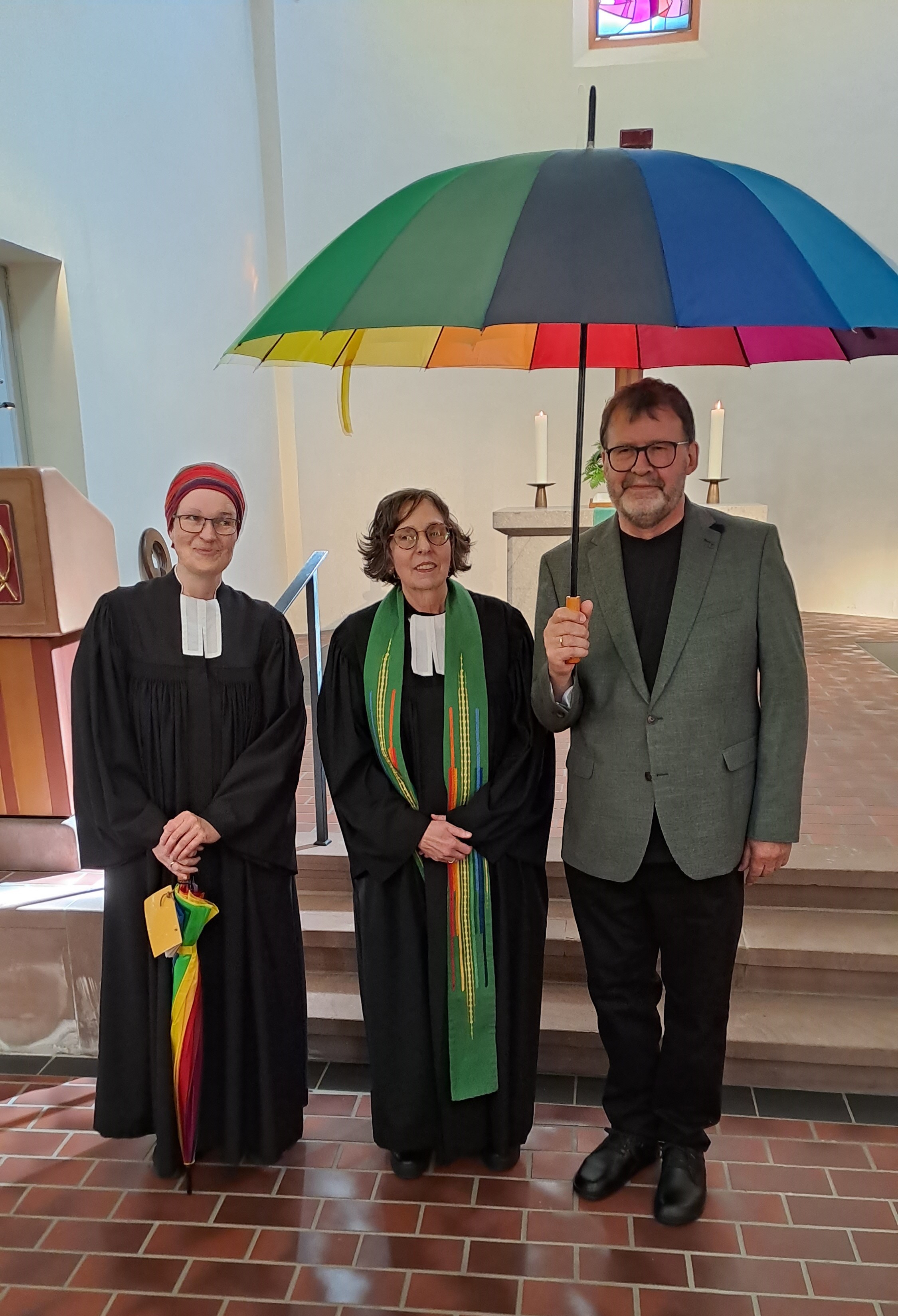 AbAmeele070925 Dekanin Schirm Steller becrima 