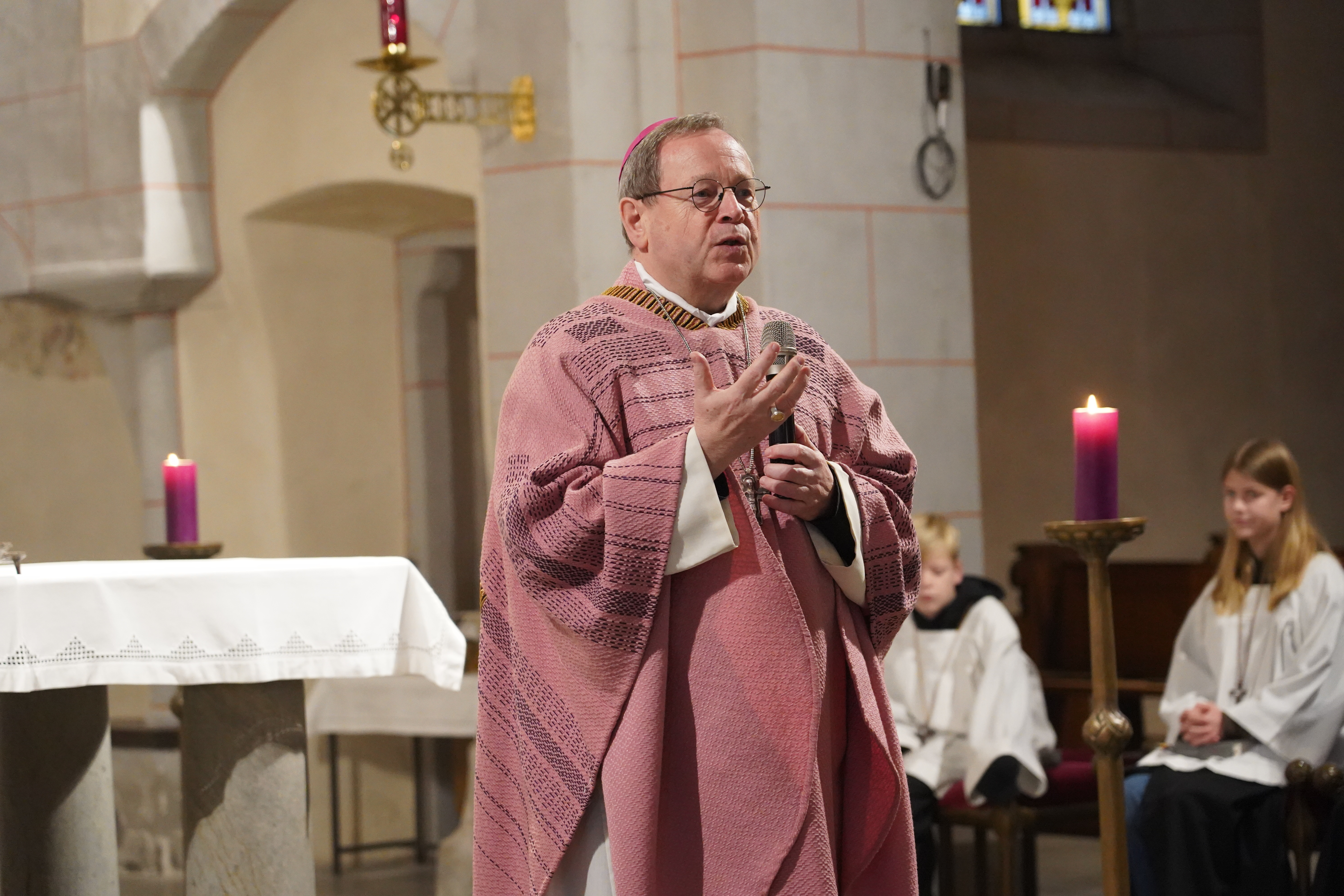 RegionentagMT131225 Bischof Schnelle