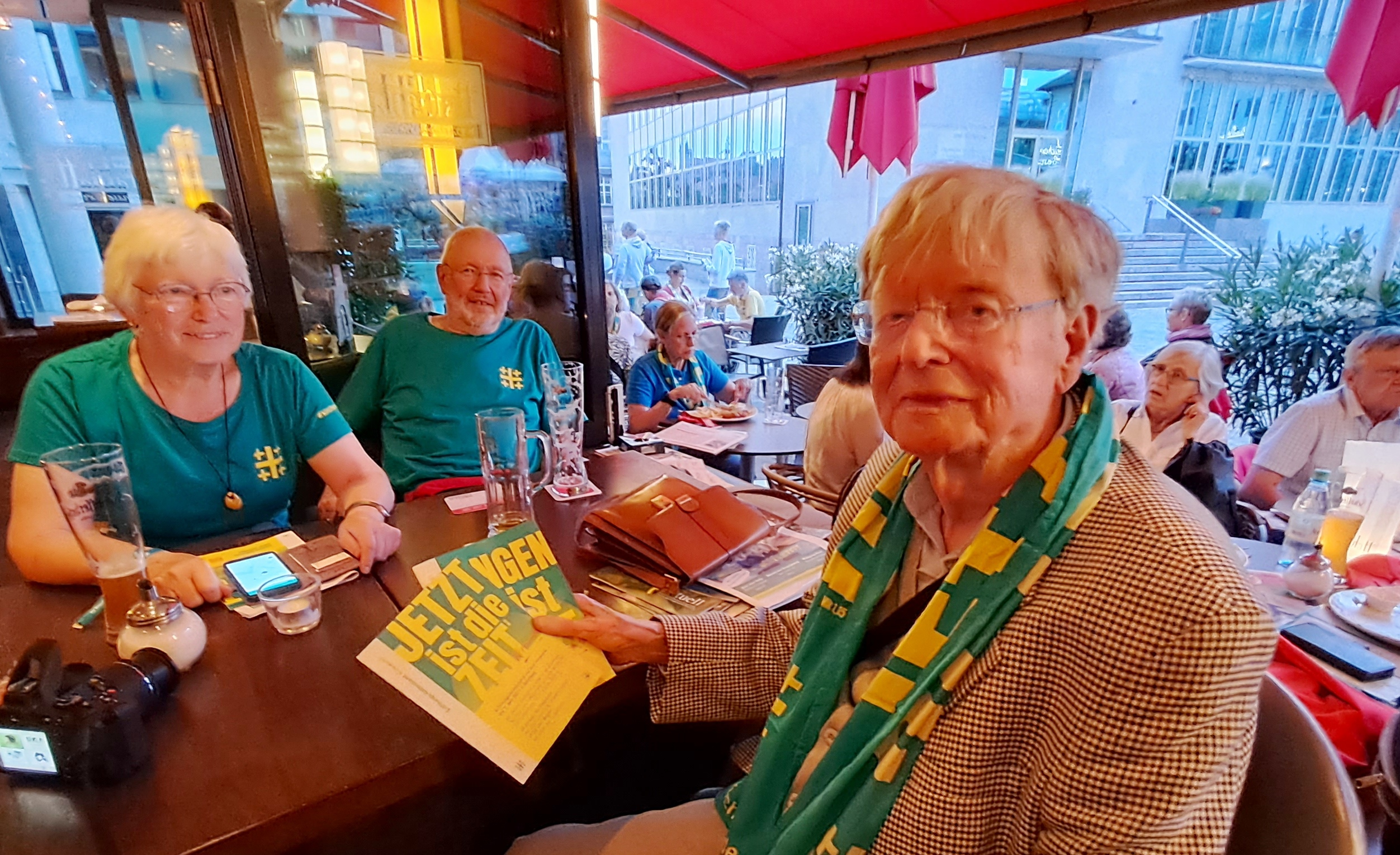 KT0706AdBRunfriedSchuster becrima