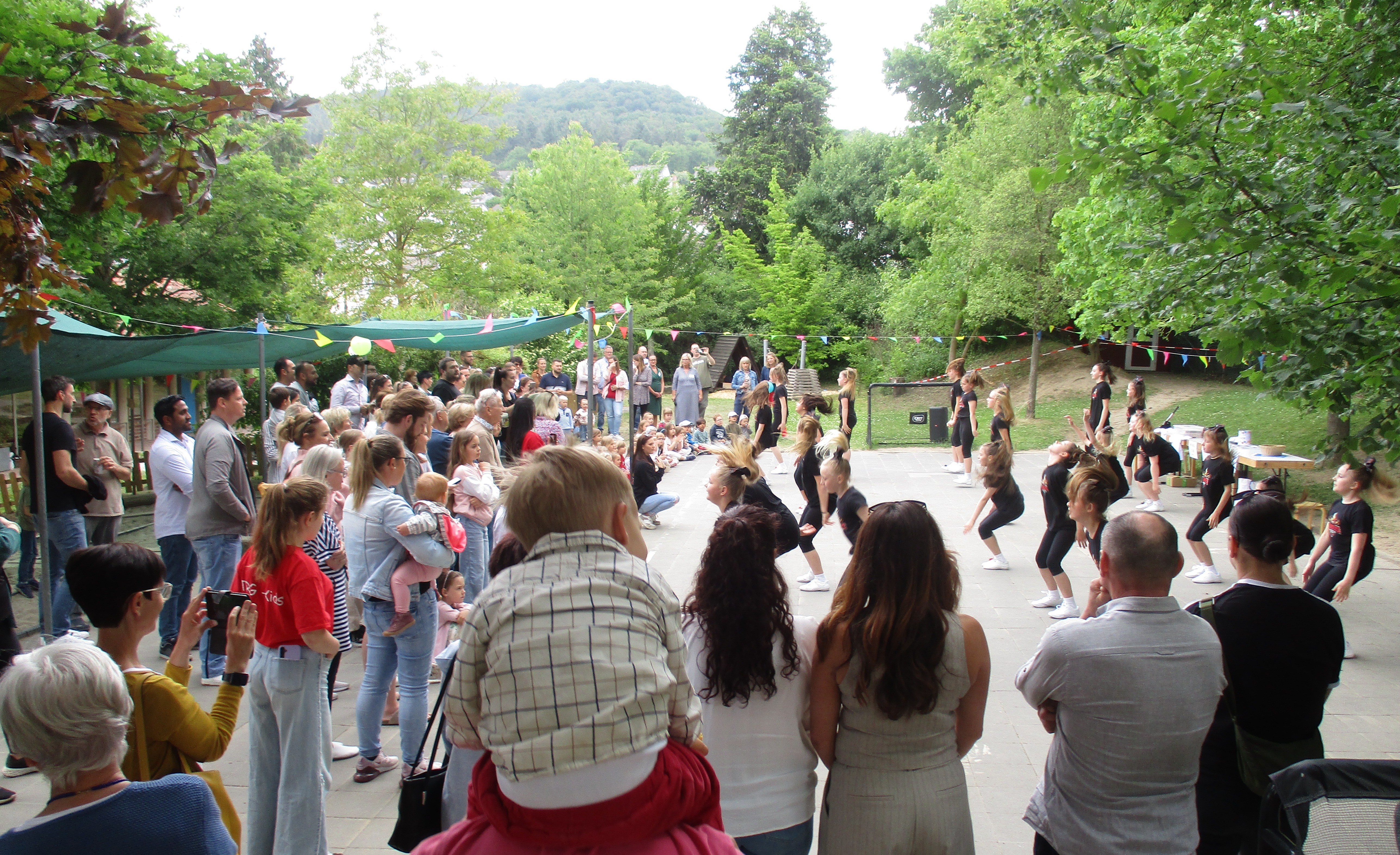 30JahreKitaAHBLst180525Tanz Matison