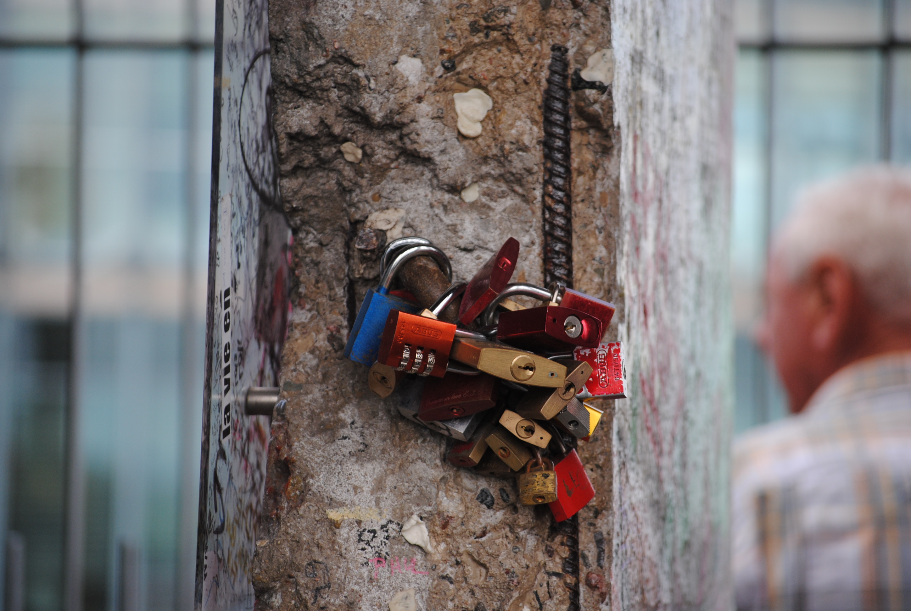 Berlin 2014 Mauerschloesser becrima