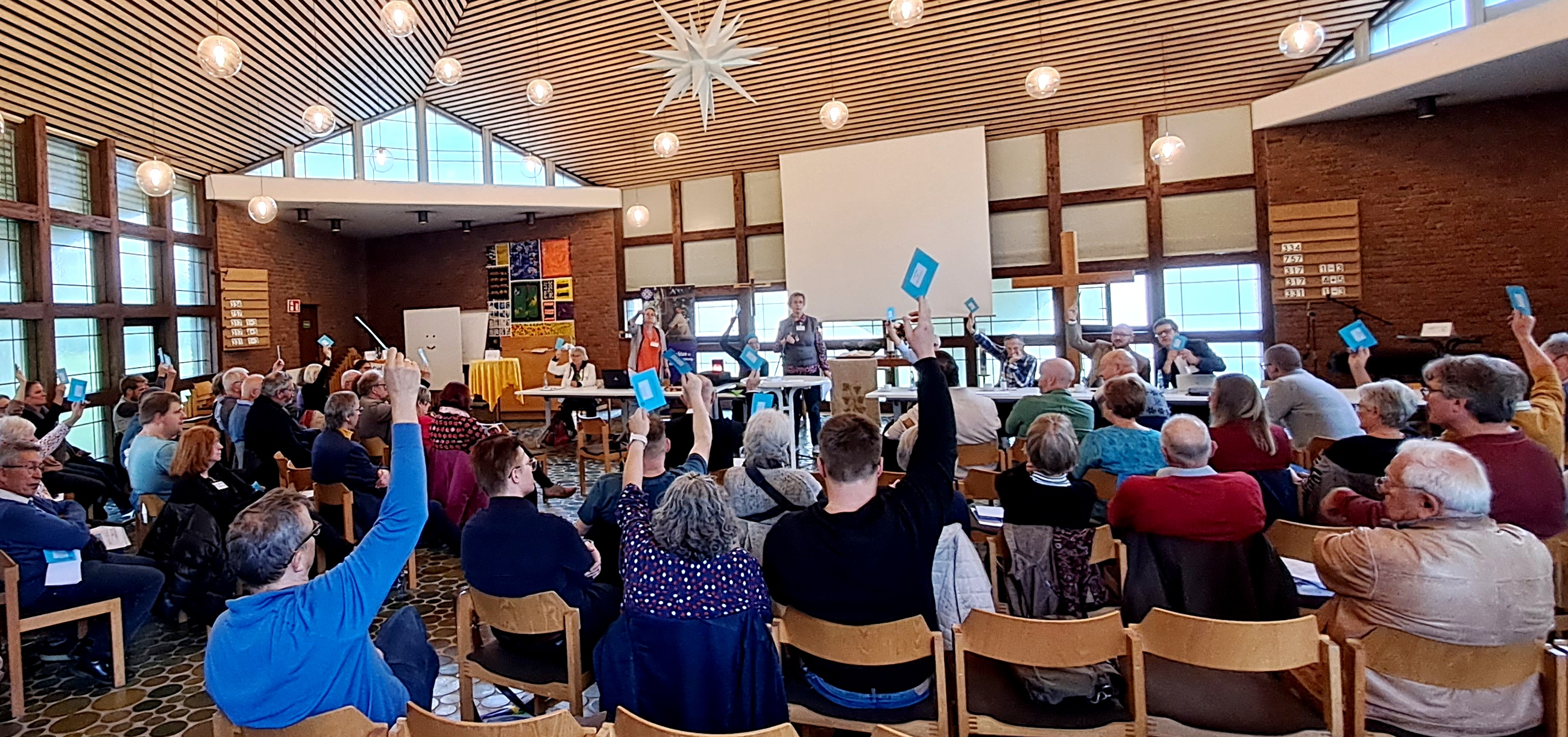 DekSy270925 AlleAbstimmung becrima 