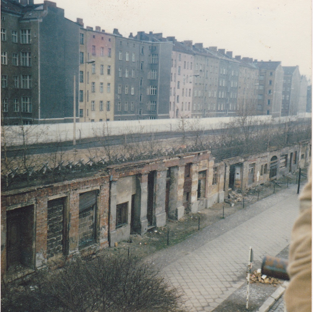 Dia0053 IMG Berlin Mauer 1960 er W Matern