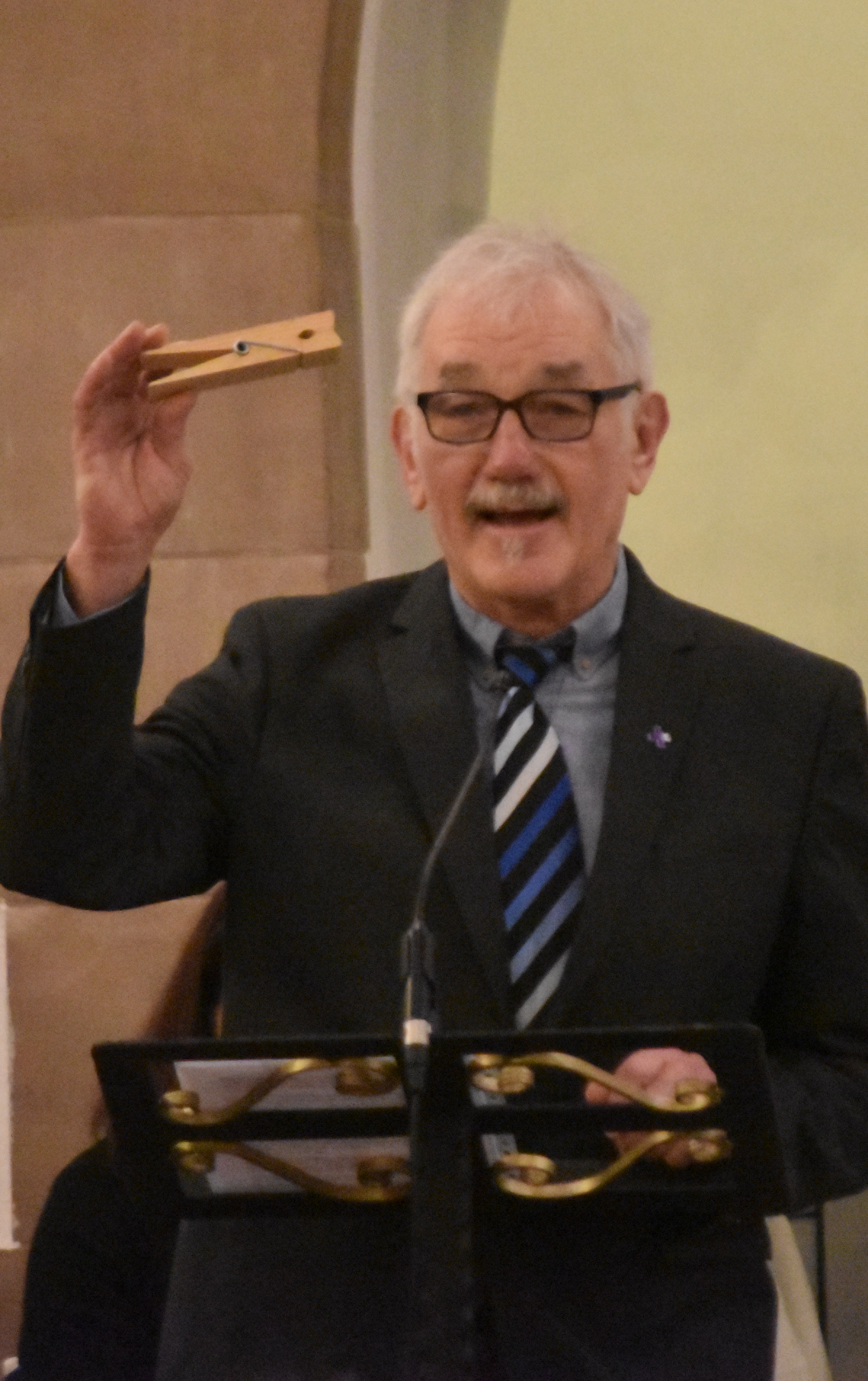 GKG LT220226 Symbole Klammer becrima