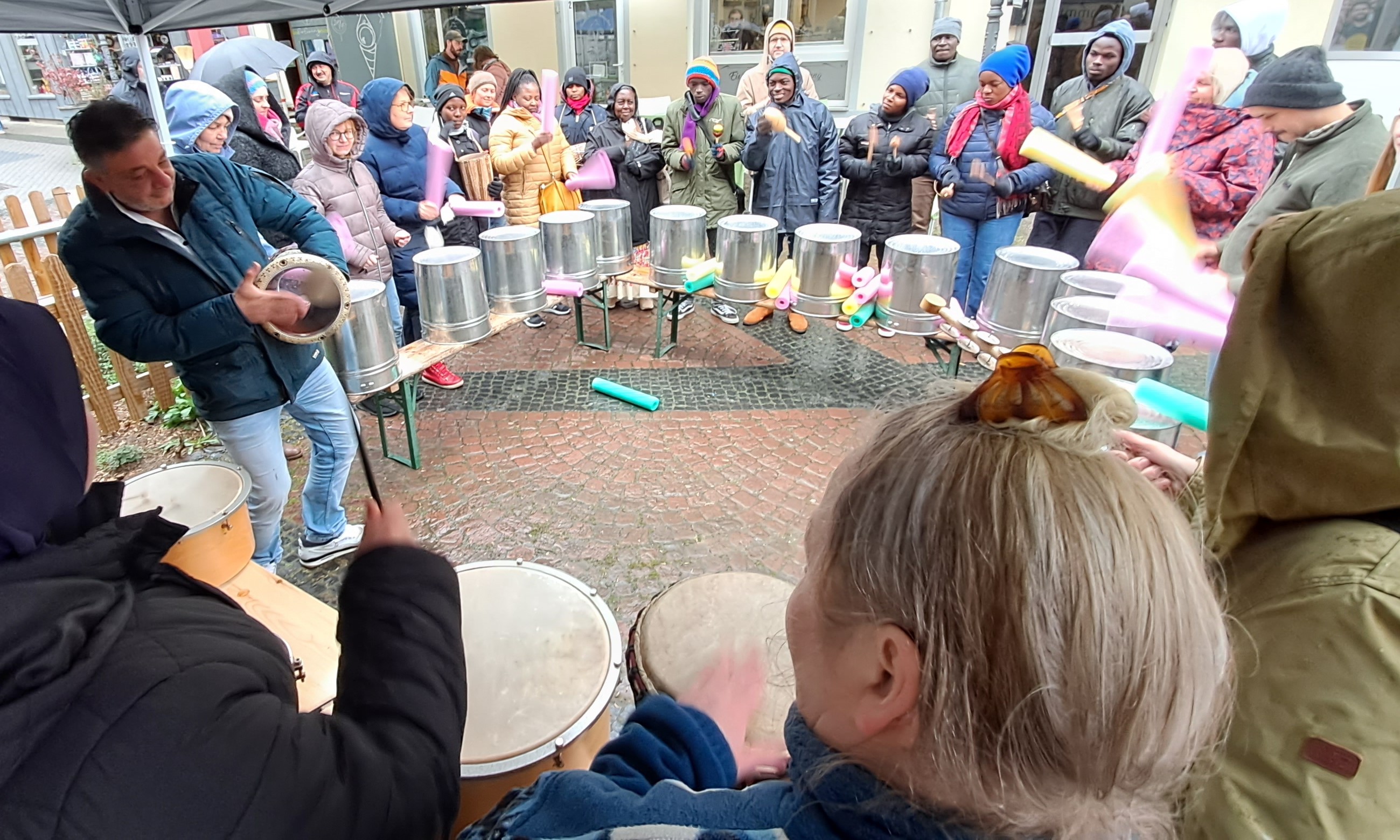 JP280326 Trommeln00 becrima 